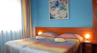 Гостиница Вилла Лана Зеленоградск Стандартный двухместный номер с 1 кроватью или 2 отдельными кроватями-3
